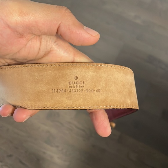Gucci belt Red for sale. - Picture 3 of 3